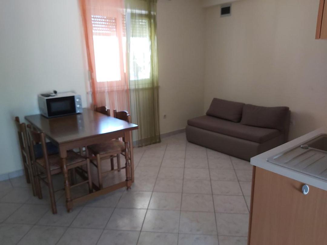 Apartments Elvir Nin Bagian luar foto