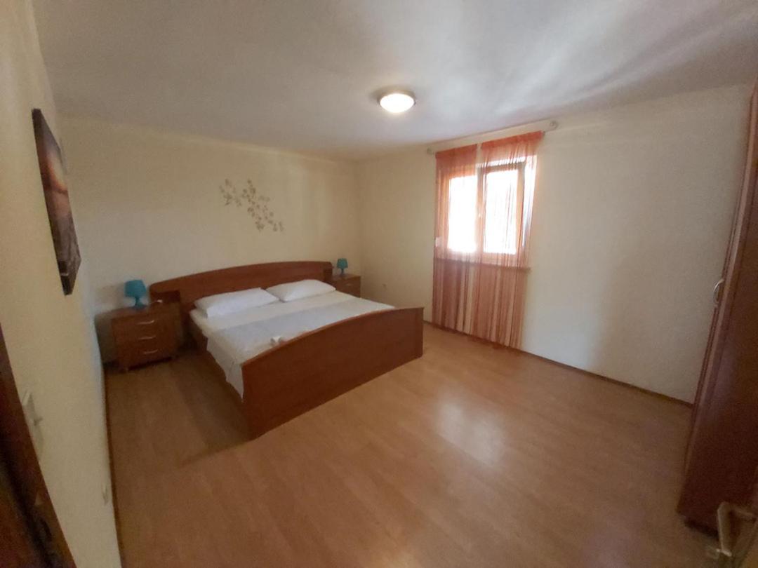 Apartments Elvir Nin Bagian luar foto